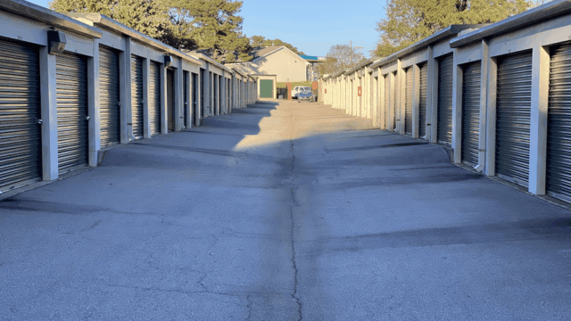 Drive Up Storage